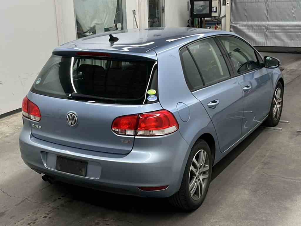 VOLKSWAGEN GOLF  | Nihon Jidosha CO. LTD