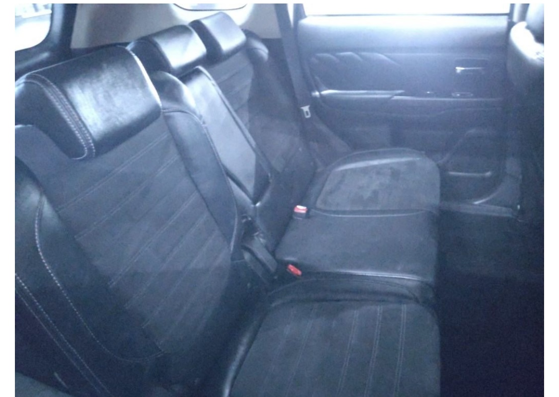 MITSUBISHI OUTLANDER | Nihon Jidosha CO. LTD