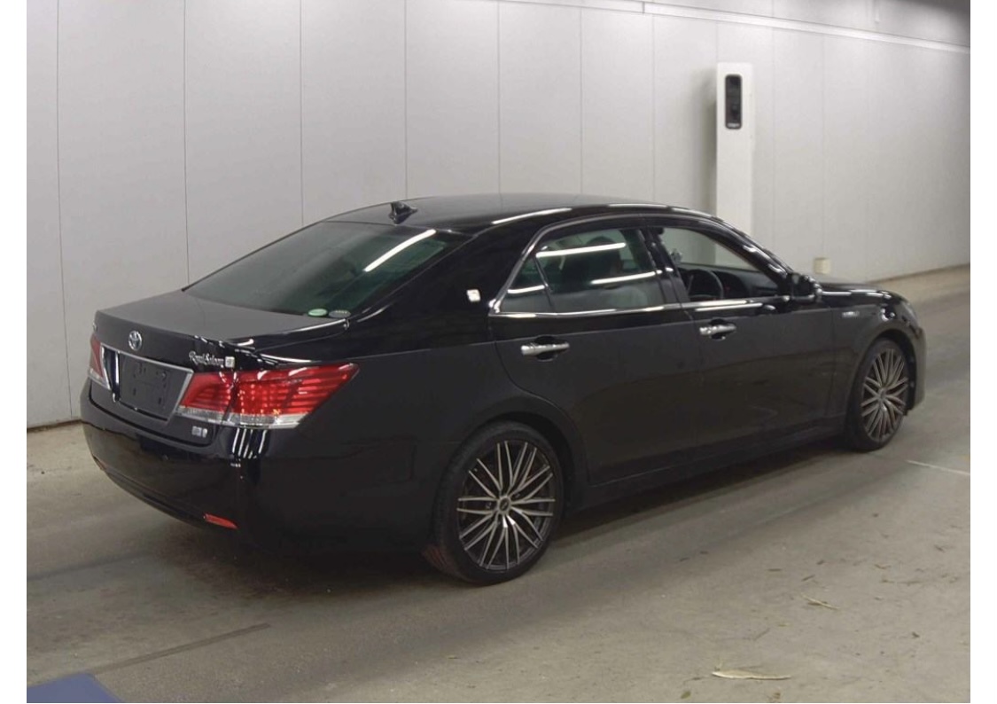 TOYOTA CROWN | Nihon Jidosha CO. LTD