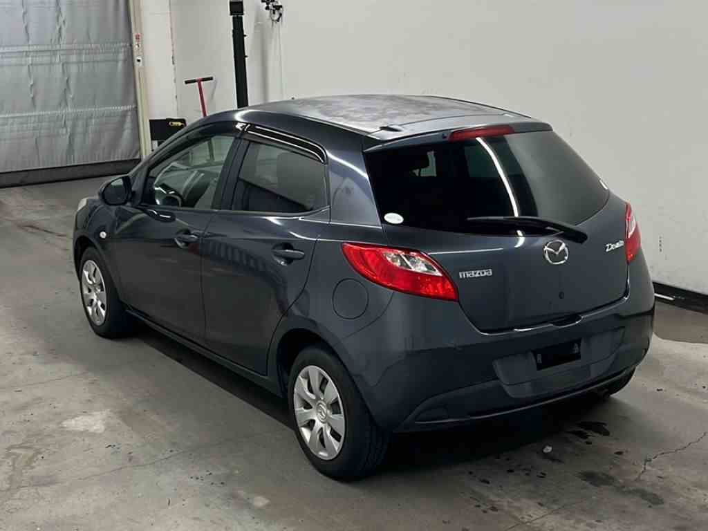 Mazda DEMIO  | Nihon Jidosha CO. LTD