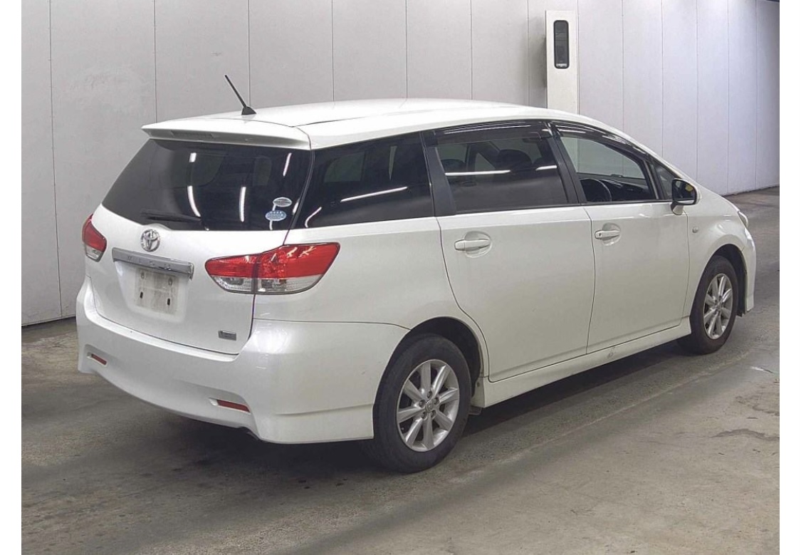 TOYOTA WISH | Nihon Jidosha CO. LTD