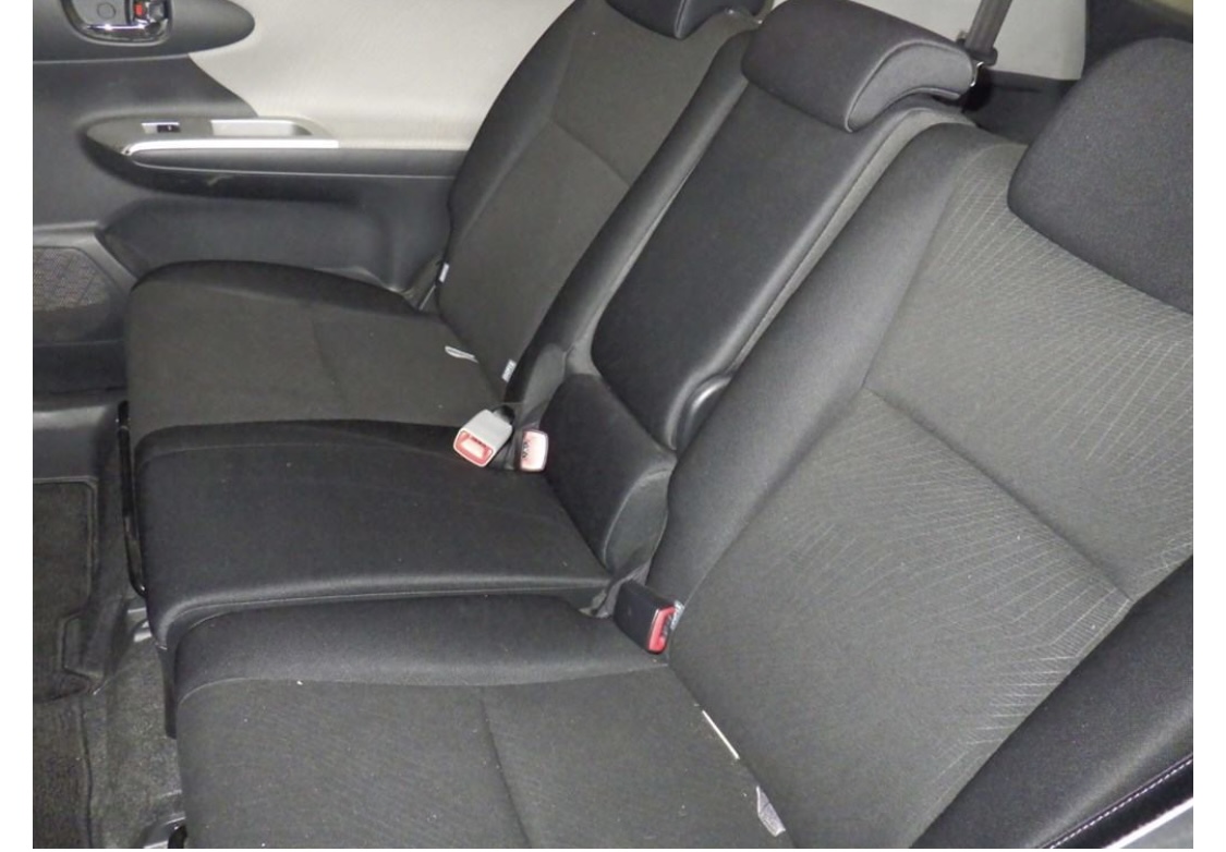 TOYOTA WISH | Nihon Jidosha CO. LTD
