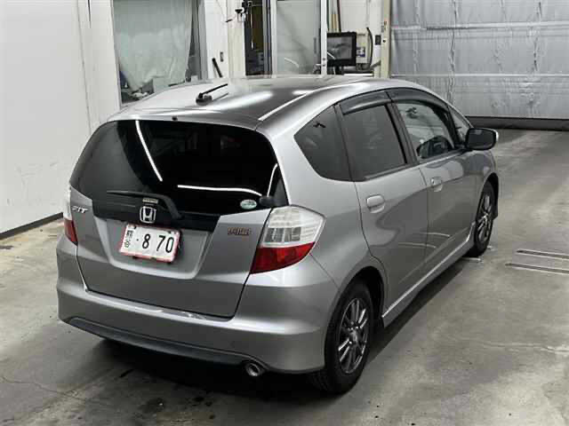 HONDA FIT RS | Nihon Jidosha CO. LTD