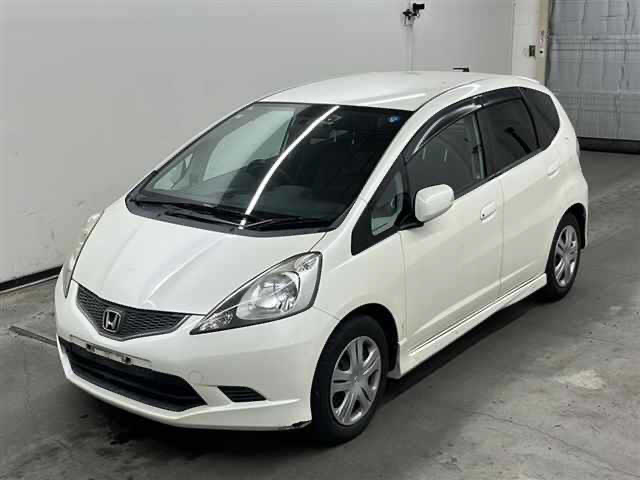 HONDA FIT RS | Nihon Jidosha CO. LTD