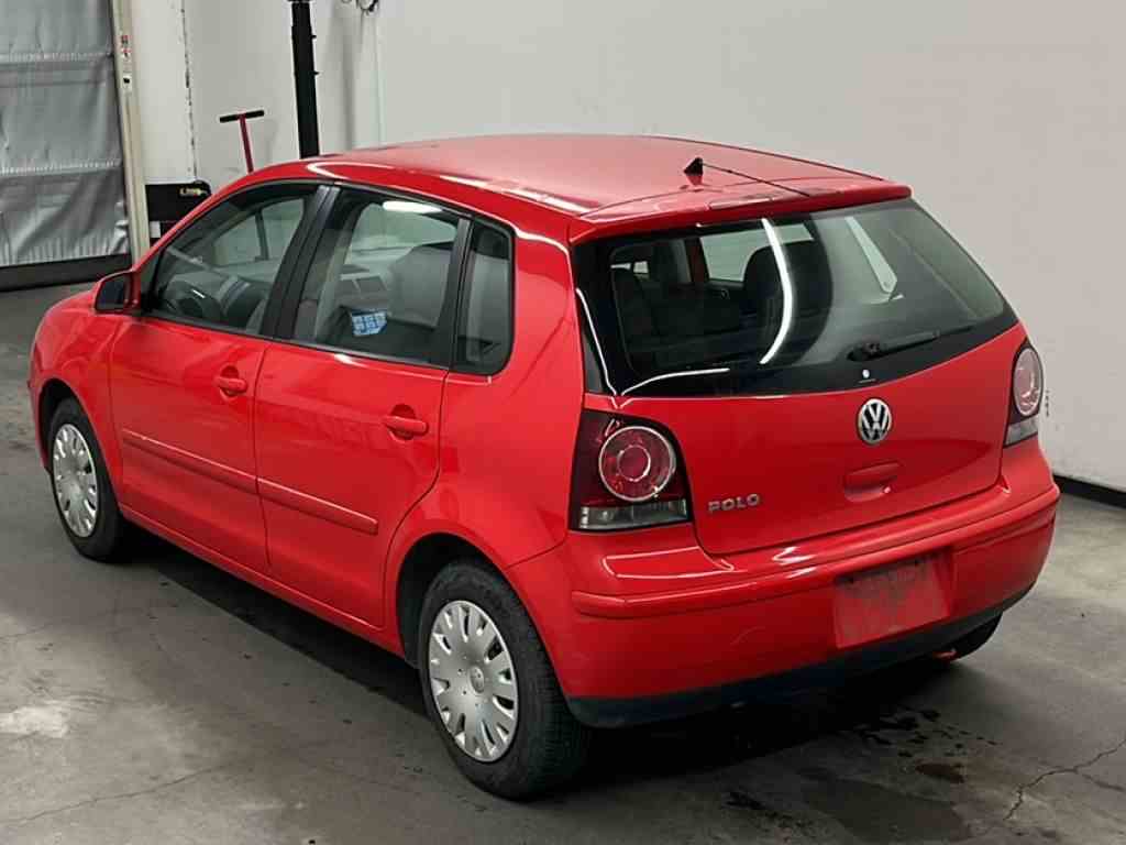 VOLKSWAGEN POLO | Nihon Jidosha CO. LTD