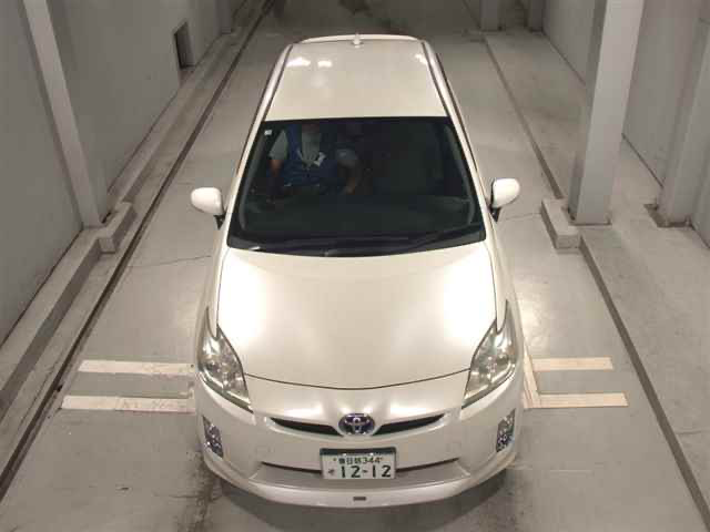 TOYOTA PRIUS  | Nihon Jidosha CO. LTD