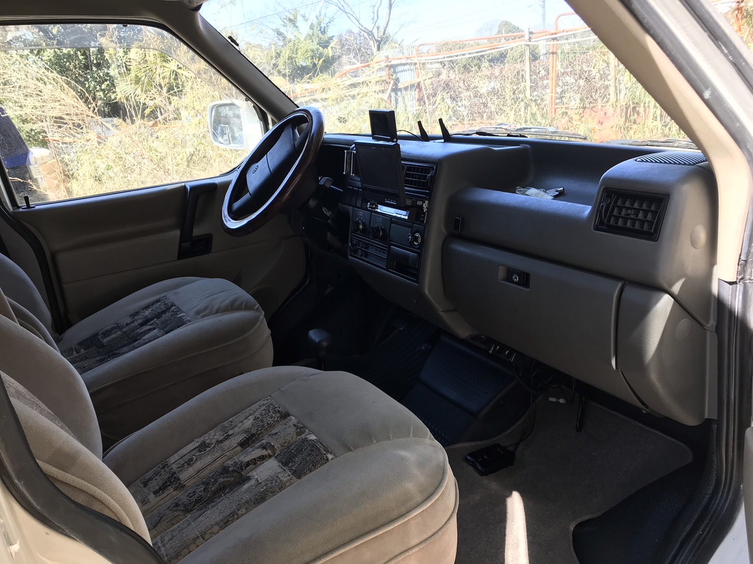 VOLKSWAGEN WINABAGO | Nihon Jidosha CO. LTD